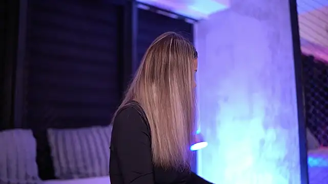 Candy Ivy online show from 02.27.25