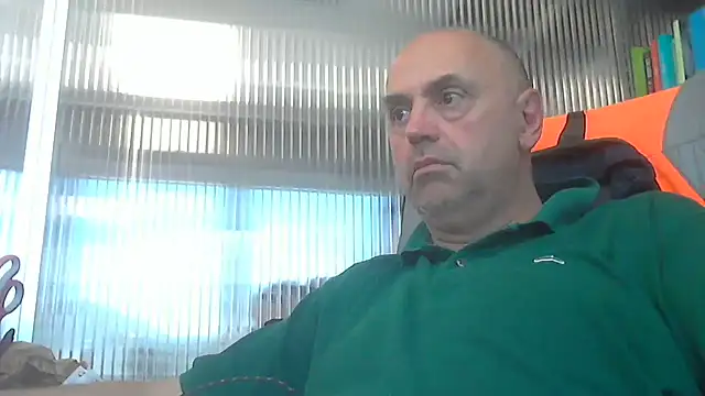 Snapshot of pantomax chatting on 06.19.26 pantomax online show from 06.19.26