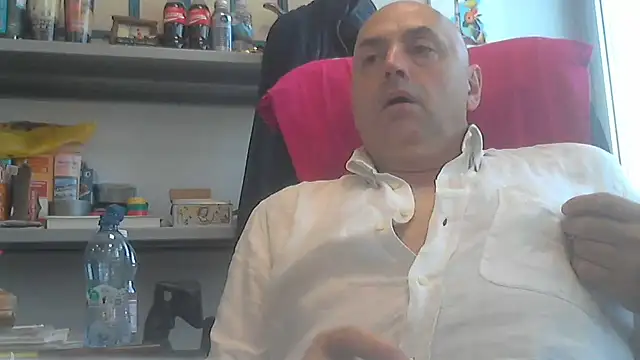 Snapshot of pantomax chatting on 07.26.26 pantomax online show from 07.26.26