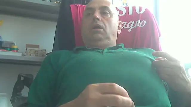 Snapshot of pantomax chatting on 08.01.26 pantomax online show from 08.01.26