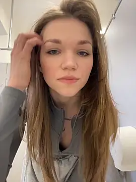 Snapshot of KitteCat chatting on 02.12.26 KitteCat online show from 02.12.26