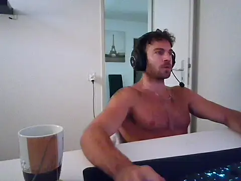 alpha-hunk online show from 06.28.26