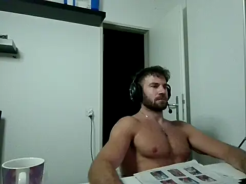 alpha-hunk online show from 07.24.26