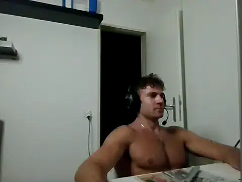 alpha-hunk online show from 07.28.26