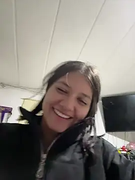Snapshot of Kyna_euphoria chatting on 02.26.25 Kyna euphoria online show from 02.26.25