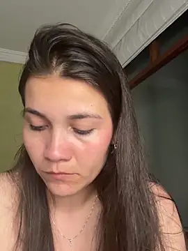 aurora divine online show from 09.27.25