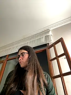 aurora divine online show from 10.23.25