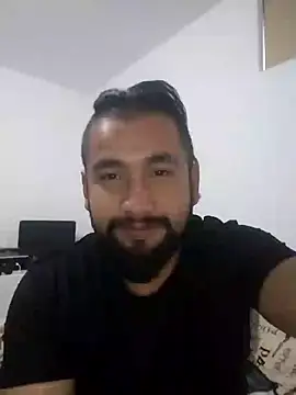 Snapshot of sabor_Latino_bdsm chatting on 01.28.25 sabor Latino bdsm online show from 01.28.25