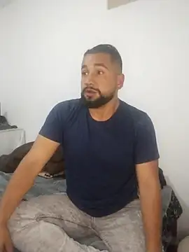 Snapshot of sabor_Latino_bdsm chatting on 03.04.25 sabor Latino bdsm online show from 03.04.25