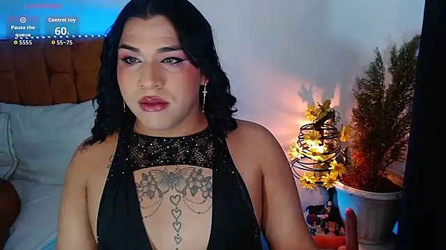 Snapshot of alexiaaross chatting on 02.26.26 alexiaaross online show from 02.26.26