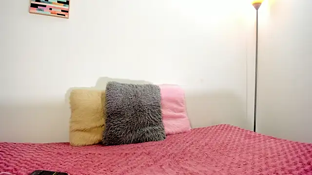 Snapshot of zandycooper chatting on 01.04.25 zandycooper online show from 01.04.25