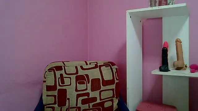 Snapshot of LolaBoobs chatting on 01.10.26 LolaBoobs online show from 01.10.26