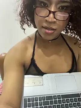 Snapshot of zahrivk1 chatting on 12.08.24 zahrivk1 online show from 12.08.24