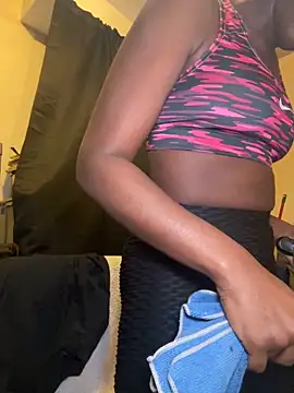 choclatepeaach online show from 01.15.25