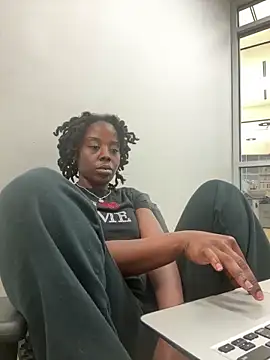 choclatepeaach online show from 03.16.26