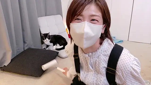 Risa 06 online show from 05.01.26