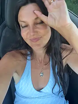 -OLYA- online show from 06.09.26