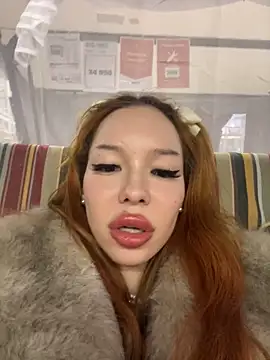 Snapshot of babydolll chatting on 03.19.25 babydolll online show from 03.19.25