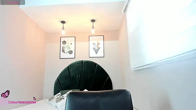 Snapshot of ebbafernandez_ chatting on 07.17.26 ebbafernandez online show from 07.17.26