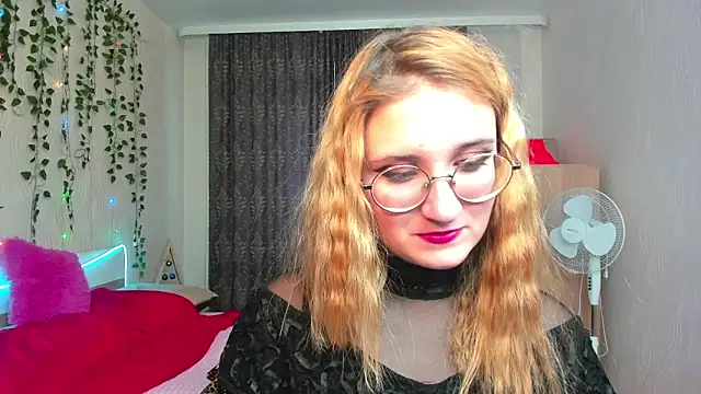 Miss Elsa  online show from 12.02.24