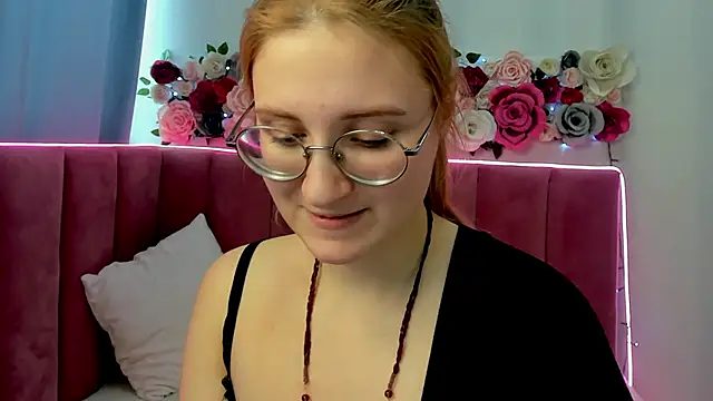 Miss Elsa  online show from 01.31.25