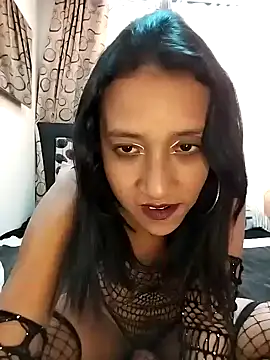 Snapshot of cami_victoria chatting on 12.03.24 cami victoria online show from 12.03.24