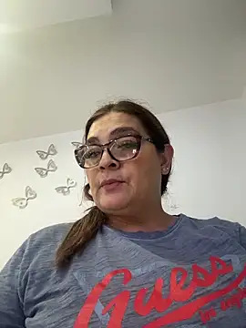 Snapshot of AntonellaAlondra4 chatting on 02.26.26 AntonellaAlondra4 online show from 02.26.26