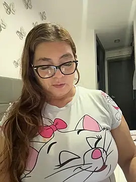 Snapshot of AntonellaAlondra4 chatting on 03.16.26 AntonellaAlondra4 online show from 03.16.26