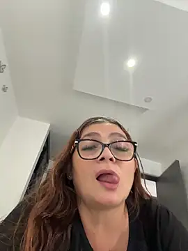 AntonellaAlondra4 online show from 05.07.26