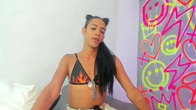 APRILL FOXX online show from 10.02.25