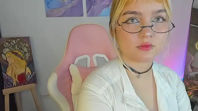 Snapshot of Pretty__zoe chatting on 02.27.25 Pretty zoe online show from 02.27.25