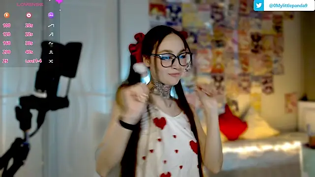 Snapshot of Milky_way_UwU chatting on 03.16.25 Milky way UwU online show from 03.16.25