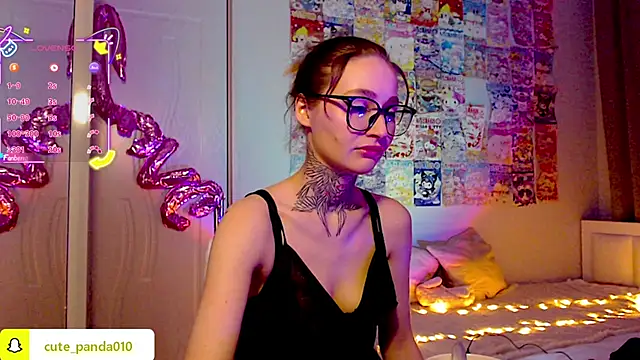 Snapshot of Milky_way_UwU chatting on 02.22.26 Milky way UwU online show from 02.22.26