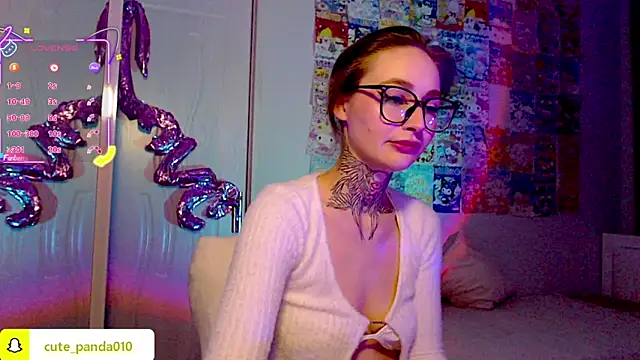 Snapshot of Milky_way_UwU chatting on 02.28.26 Milky way UwU online show from 02.28.26