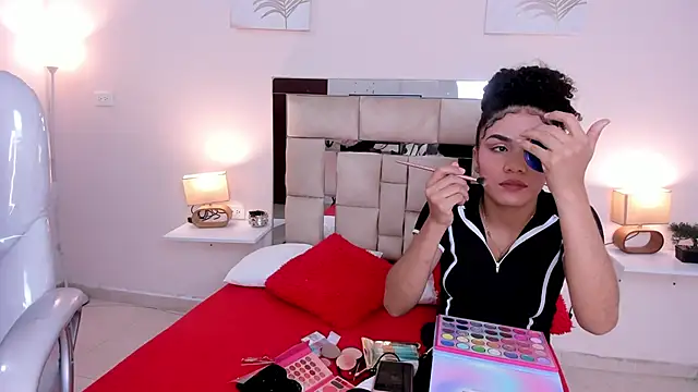 saraandstiven online show from 03.23.25