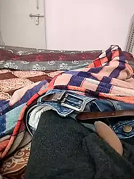 Snapshot of Sanjaysharmarbl chatting on 12.23.25 Sanjaysharmarbl online show from 12.23.25