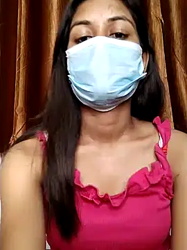 its sophiaa online show from 12.27.24