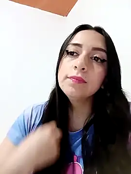 Snapshot of AlondraMendez chatting on 10.02.25 AlondraMendez online show from 10.02.25