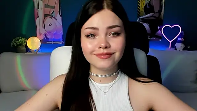 AkiraKatsu online show from 01.04.25