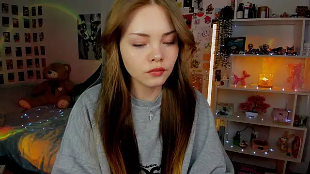 Snapshot of AkiraKatsu chatting on 03.14.26 AkiraKatsu online show from 03.14.26