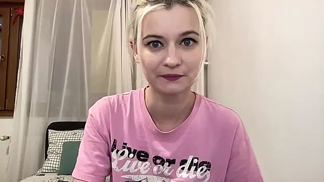 Onika Love online show from 04.27.26