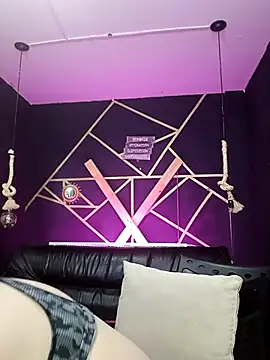 Gelena Black online show from 09.24.25