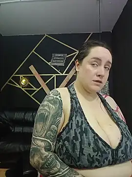 Gelena Black online show from 10.14.25