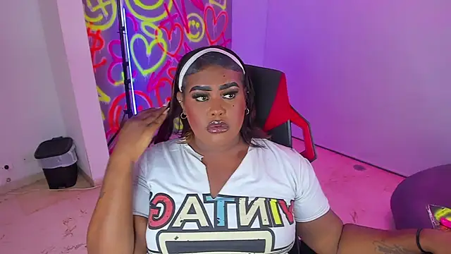 Snapshot of GEANNAROSE chatting on 01.15.26 GEANNAROSE online show from 01.15.26