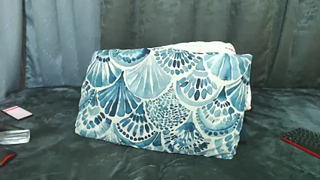 kittykhloe22 online show from 06.10.26