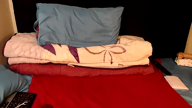 Busty-Londie online show from 11.25.25