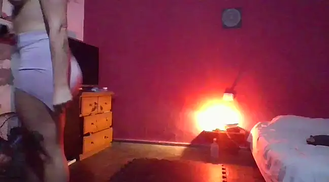 Snapshot of sweetbabyass chatting on 03.10.25 sweetbabyass online show from 03.10.25