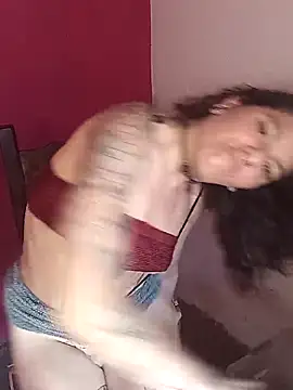 Snapshot of sweetbabyass chatting on 10.23.25 sweetbabyass online show from 10.23.25