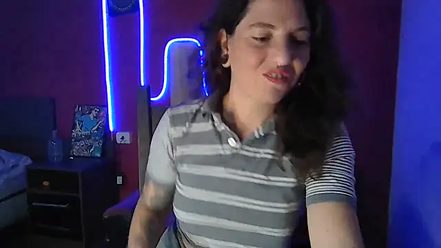 Snapshot of sweetbabyass chatting on 02.14.26 sweetbabyass online show from 02.14.26