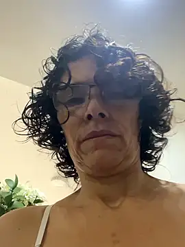 MireyaTorresGu online show from 03.05.26